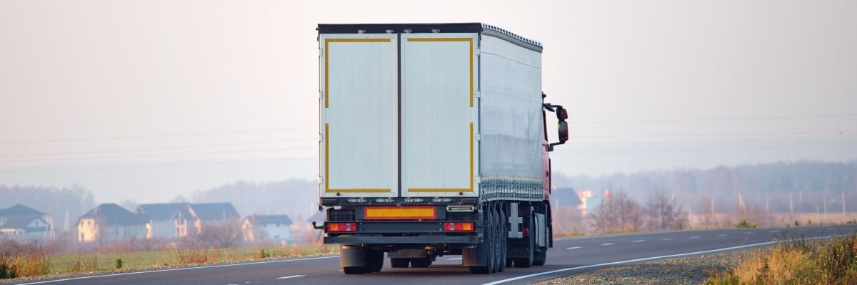 un camion de déménagement